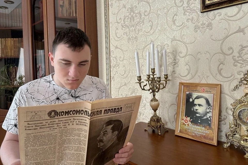 Одна из главных семейных ценностей семьи Маликовых — два выпуска «Комсомольской правды». Фото предоставлено Екатериной Маликовой.