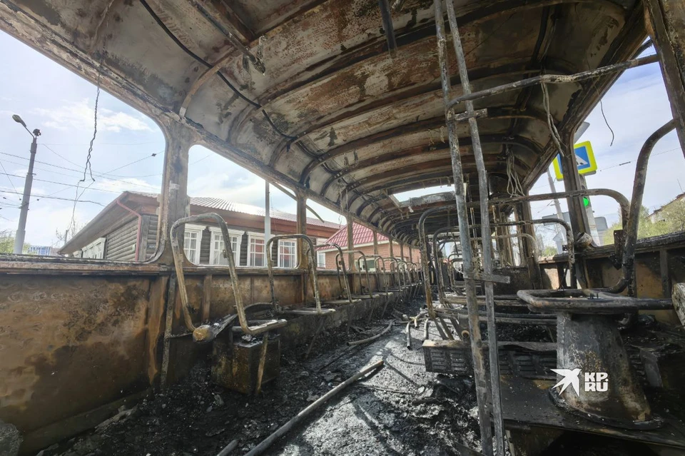 От вагона, сгоревшего на Вторчермете, остался только каркас