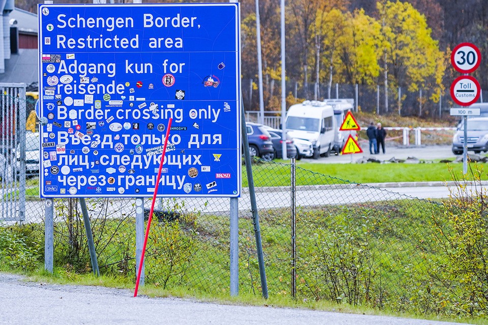 Для россиян закрылась последняя сухопутная «лазейка» в Шенген: Норвегия опустила железный занавес
