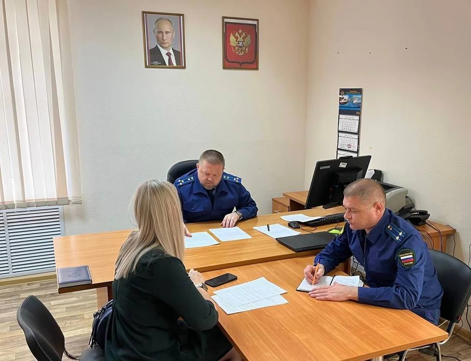 Попасть на прием можно будет с 09.00 до 13.00 и с 13.45 до 18.00. Фото: пресс-служба Приволжской транспортной прокуратуры