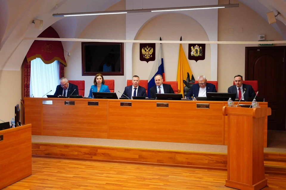 Региональное отделение партии "Единая Россия" определило кандидатов на дополнительные выборы в муниципалитет Ярославля и областную Думу