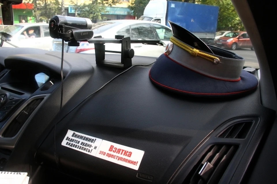 Житель Ульяновской области попытался дать взятку инспектору ГИБДД. Фото архив КП