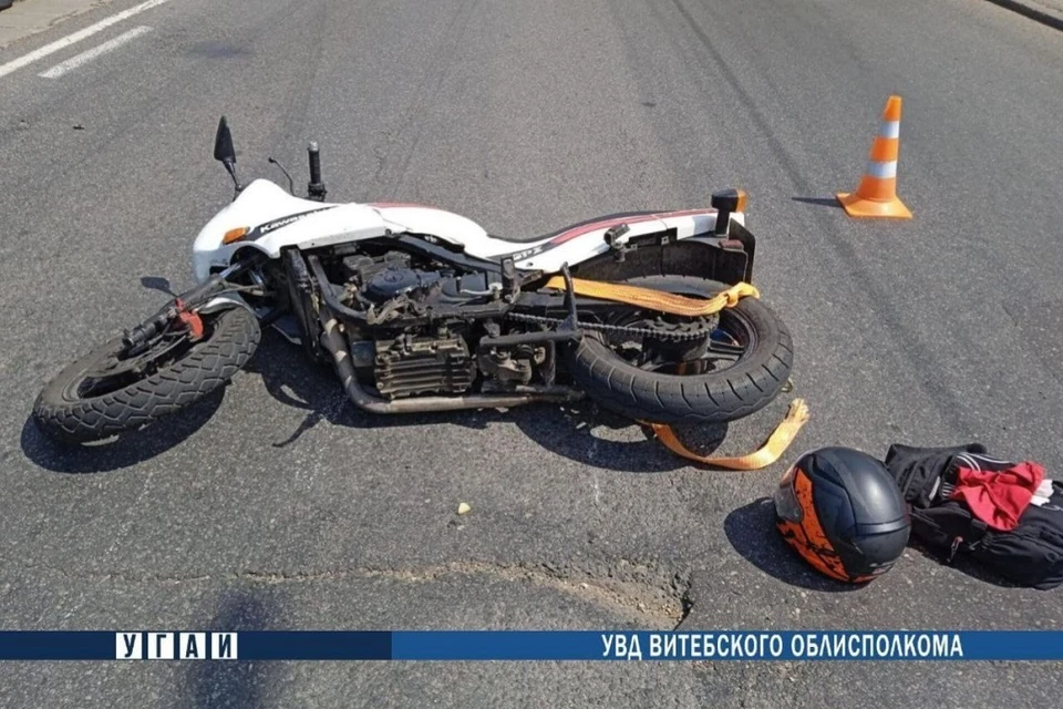 Мотоциклистка врезалась в буксировочный трос между двумя машинами в Витебске. Фото: УГАИ УВД Витебского облисполкома.