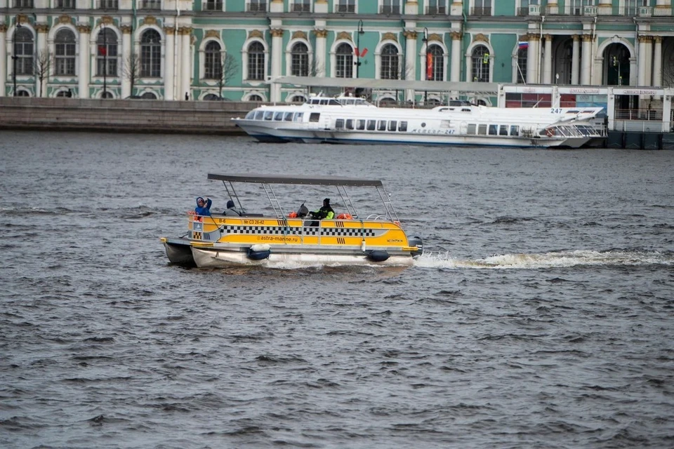 Водное такси продолжают развивать в Петербурге.