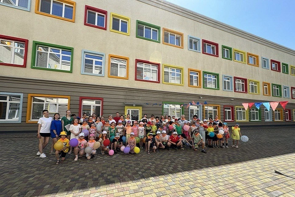 В 22 школах Мариуполя открыли пришкольные оздоровительные лагеря. Фото: Министерство образования и науки ДНР
