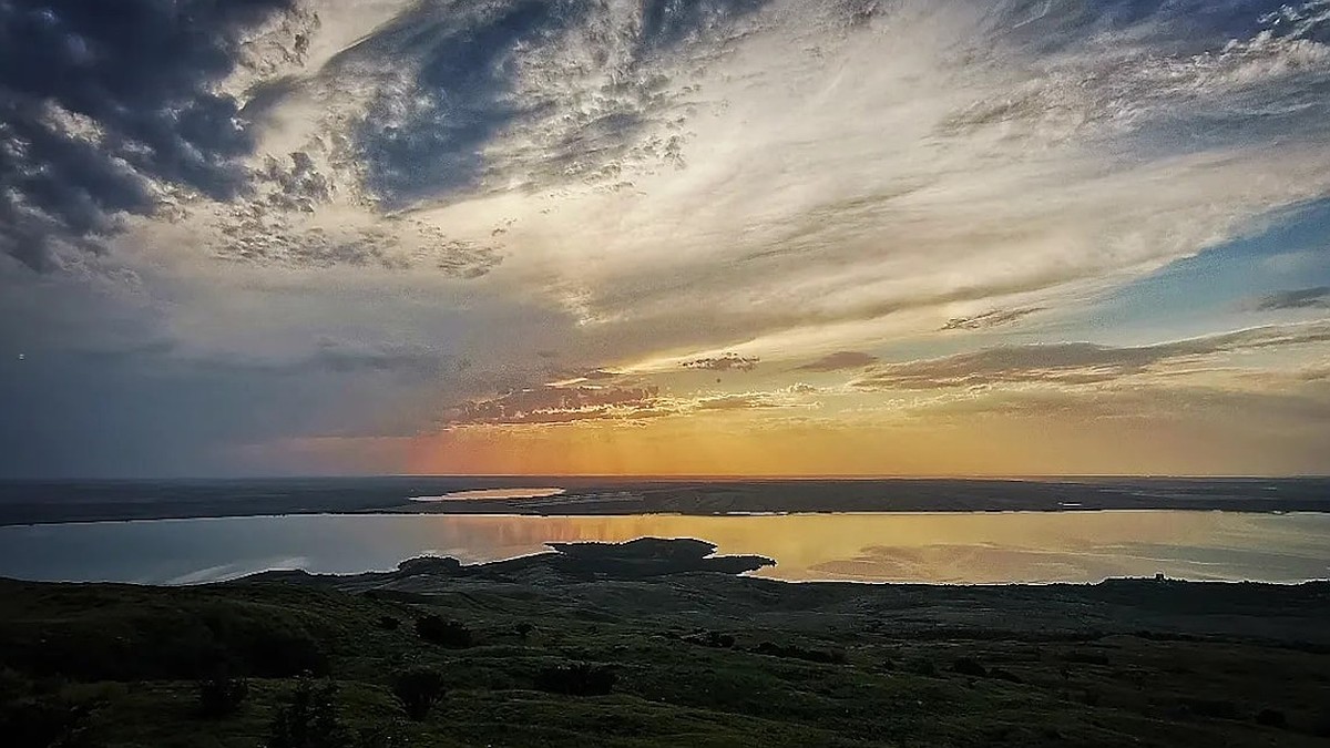 У Сенгилеевского водохранилища к летнему сезону ускорился мобильный  интернет - KP.RU