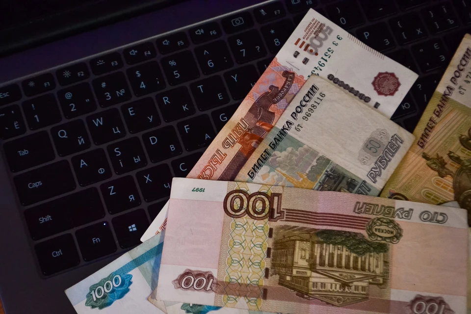 Сыктывкарская пенсионерка перевела мошенникам 1,5 млн рублей.