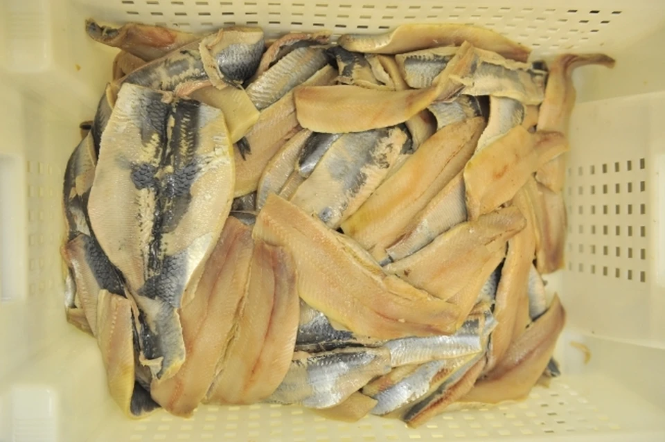 Продукцию заготавливали из просроченного сырья