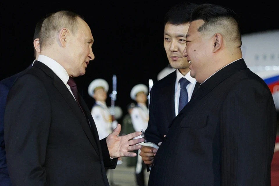 ЦТАК: Путин и Ким Чен Ын обсудили отношения двух стран по дороге из аэропорта. Фото: Гавриил Григоров/пресс-служба президента РФ/ТАСС