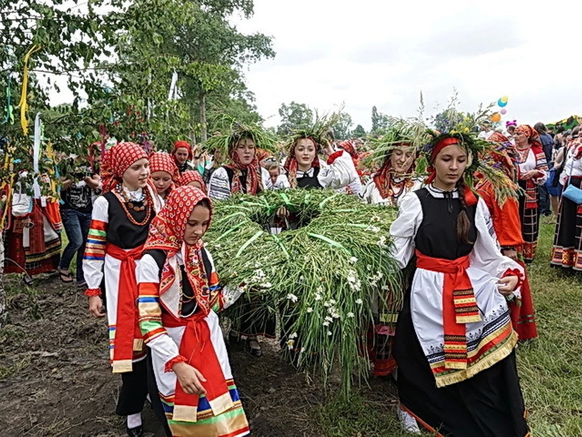 Выходные в Воронеже: Вальс цветов, фольклорный фестиваль, мастер-классы -  KP.RU