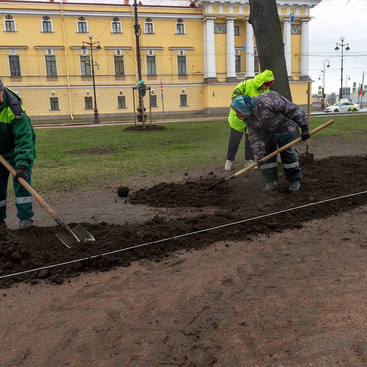 По 4 тысячам адресов в Петербурге восстановлено благоустройство - KP.RU