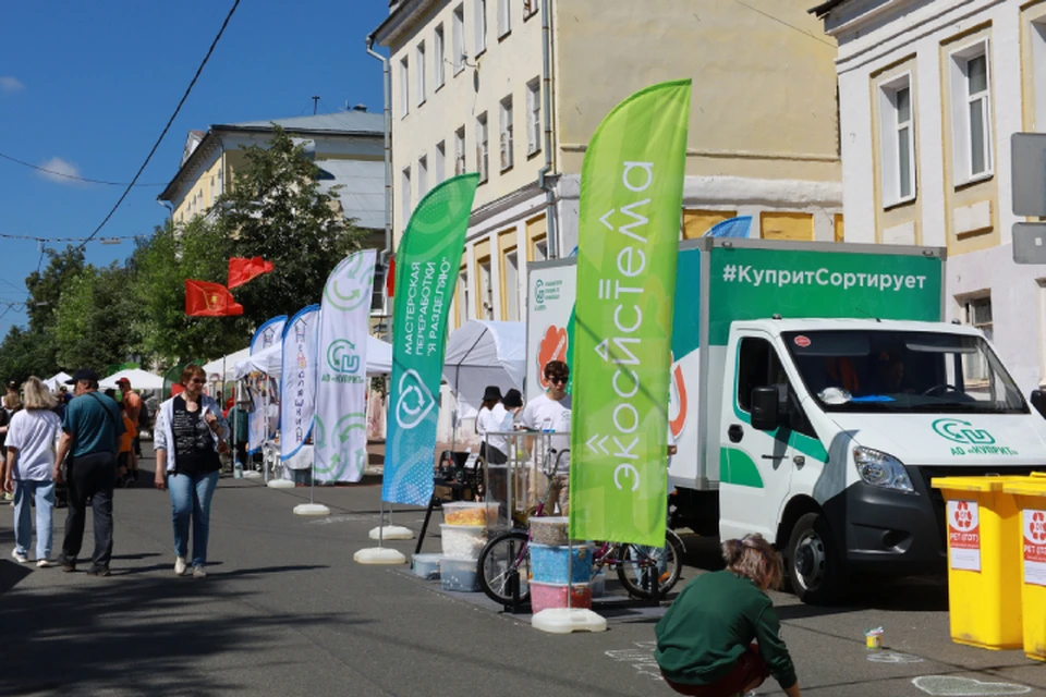 Мероприятия проходили на пешеходной Спасской. Фото: vk.com/regoperator43