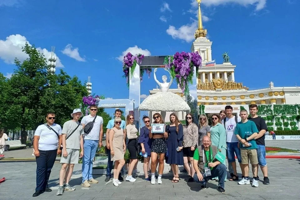 Тысяча участников проекта «Новые горизонты» из ДНР побывали в Москве. Фото: Минмол ДНР