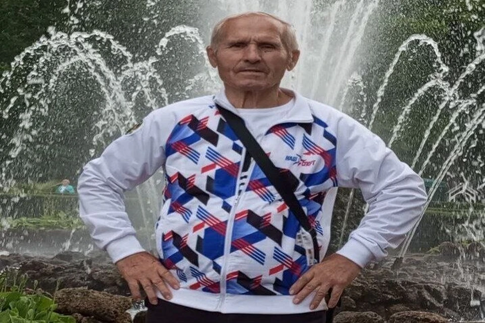 Каховчанин, мастер спорта Василий Росошик получил награду, как рекордсмен России. Фото: тг-канал Павла Филипчука