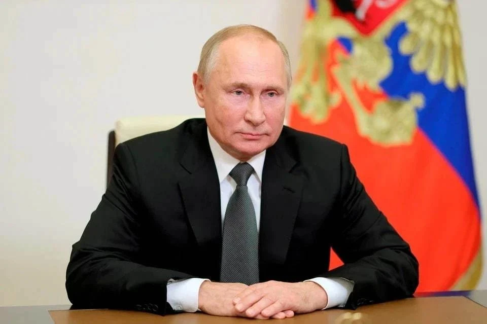Владимир Путин приехал на открытие северного обхода Твери за рулем Лады Аура