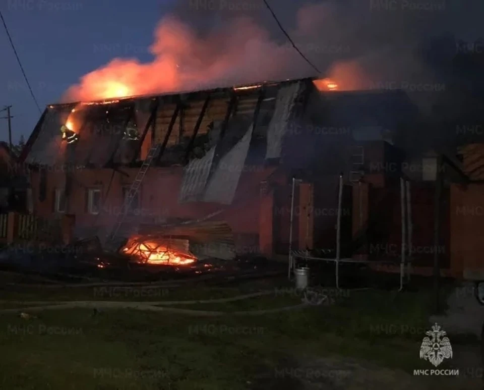 Жилой дом сгорел в Калужской области