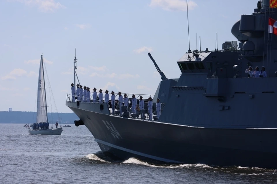 В наше непростое время военные моряки с честью выполняют сложнейшие задачи в ходе специальной военной операции