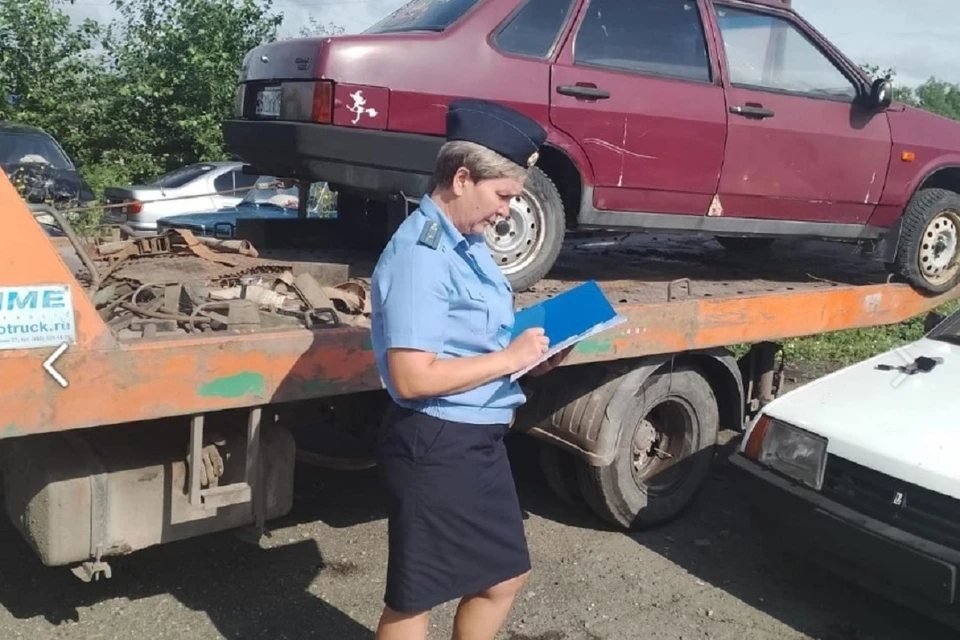 У пьяного водителя из Новосибирской области конфисковали автомобиль после второго нарушения. Фото: ГУФССП по Новосибирской области.