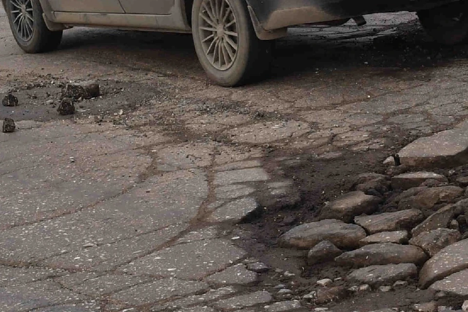 Под Новосибирском отремонтировали дорогу к пяти селам