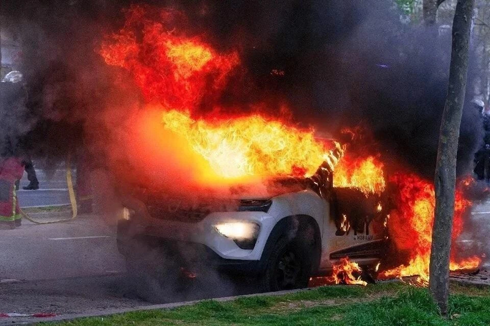 Серия поджогов релейных шкафов произошла на Украине