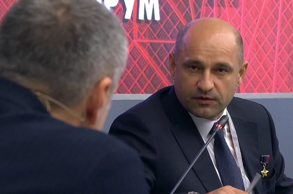 Артем Жога выступил на пленарном заседании Международного военно-технического форума «Армия-2024». Фото: Народный Совет ДНР