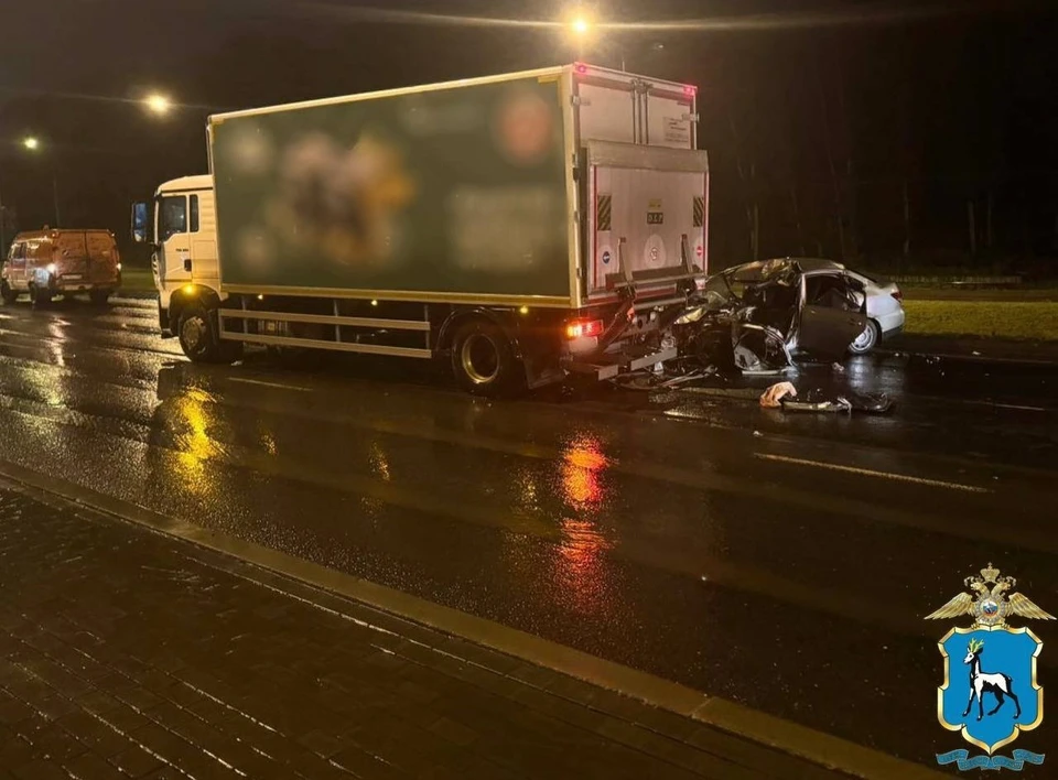 Самарцы в соцсетях жалуются, что в том месте уже давно на дороге сильные колеи.