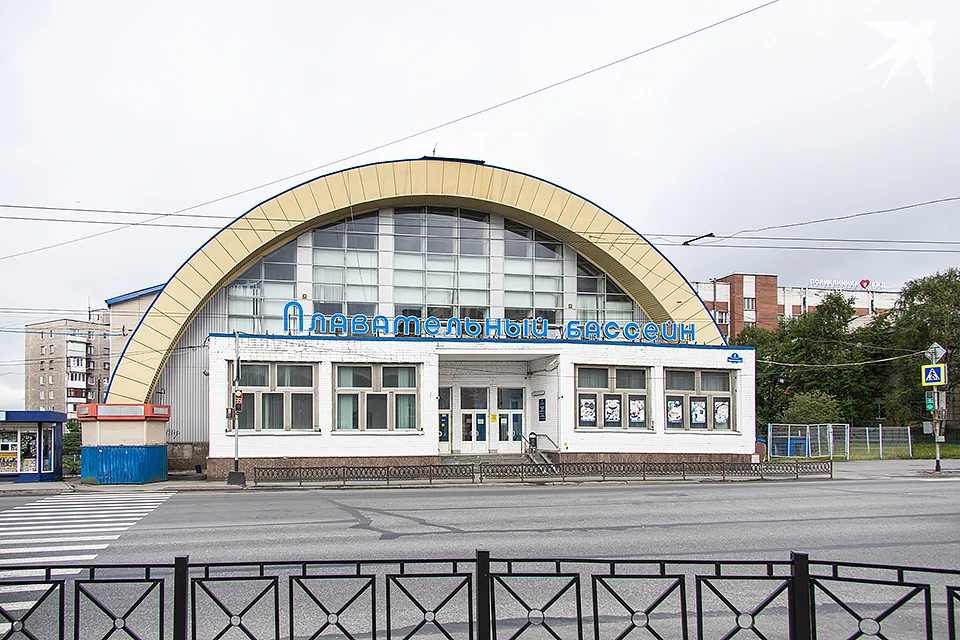 В центральном мурманском плавательном бассейне возобновляются сеансы оздоровительного плавания и учебно-тренировочные мероприятия.