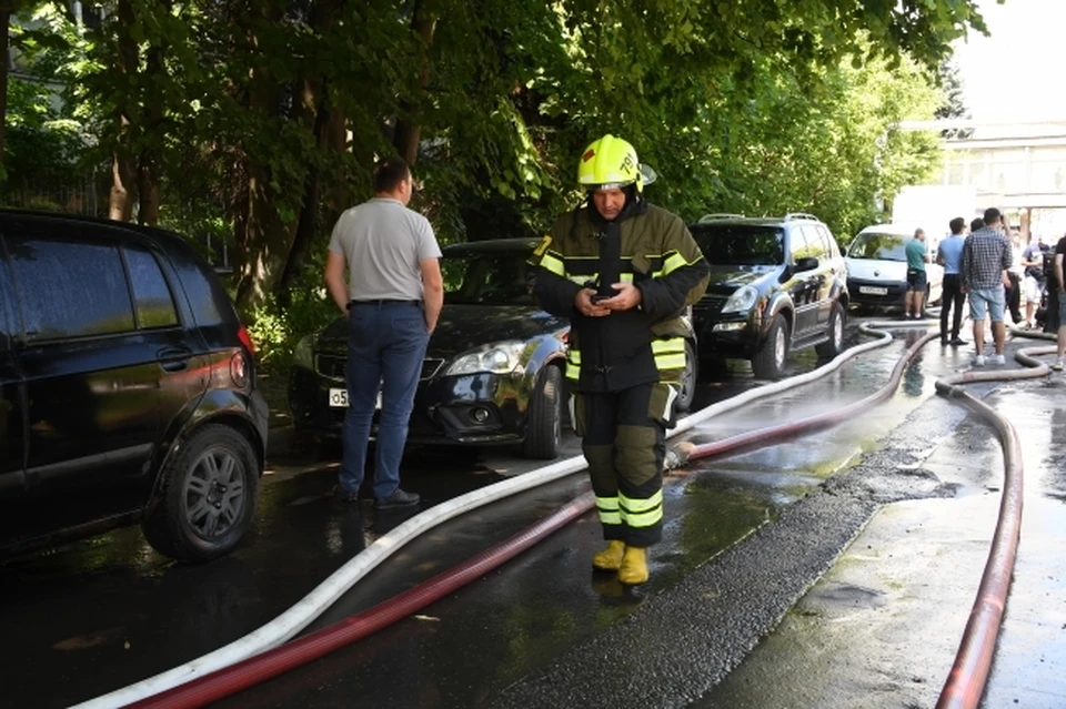 Надзорное ведомство оценит, как в здании соблюдаются меры пожарной безопасности.