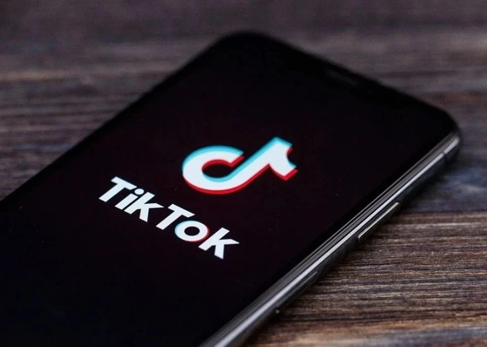 TikTok удалил аккаунты Sputnik на фоне санкций США против российских СМИ