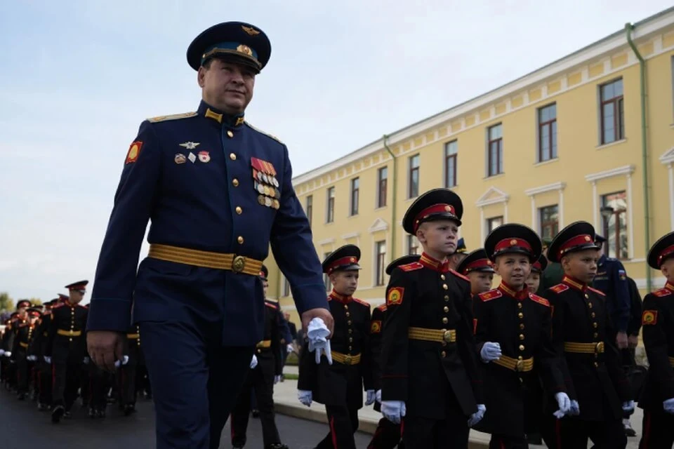 1 октября 80 лет Московскому суворовского военному училищу Фото: Пресс-служба правительства Иркутской области