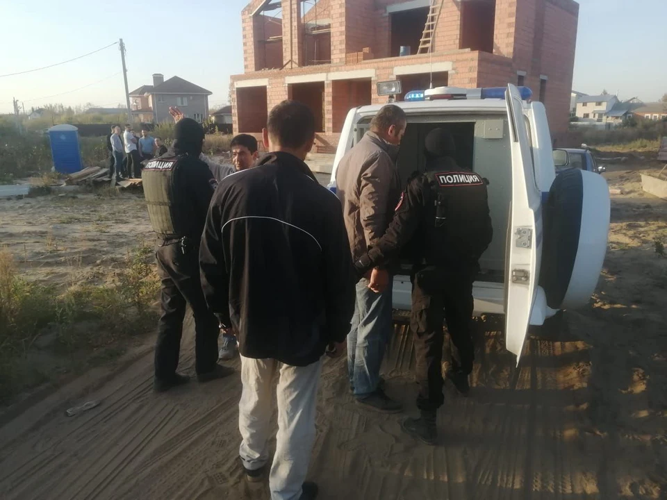 Некоторых приезжих забирали прямо со строек. Фото: УМВД по Рязанской области.