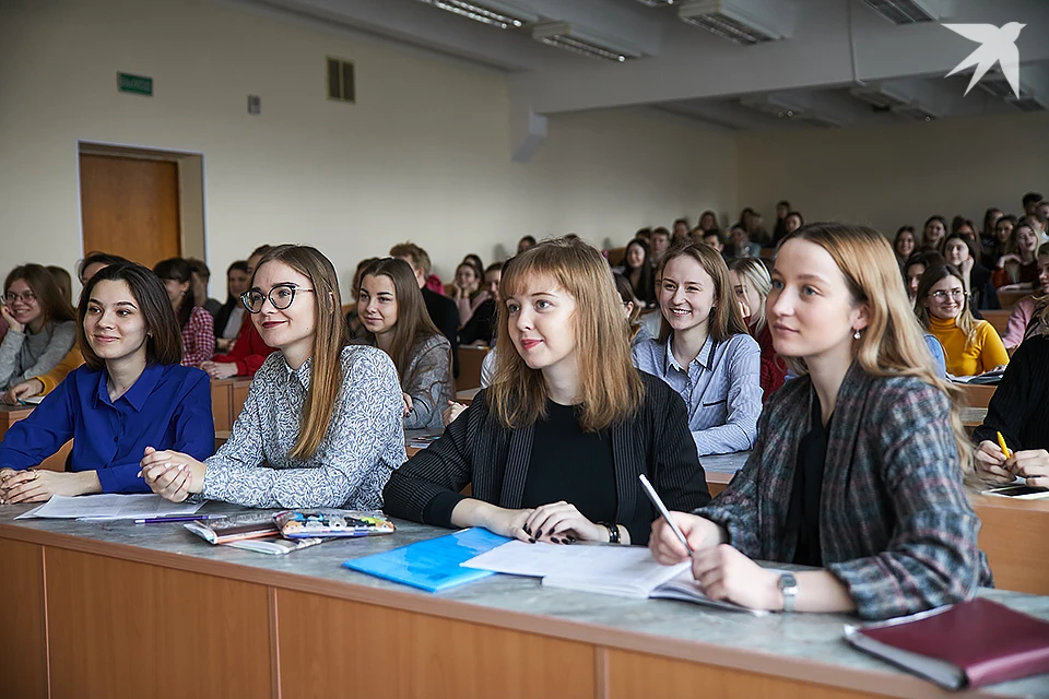 В Мурманске принимают заявки на участие в конкурсе «Студент года», который проходит с ноября по май.