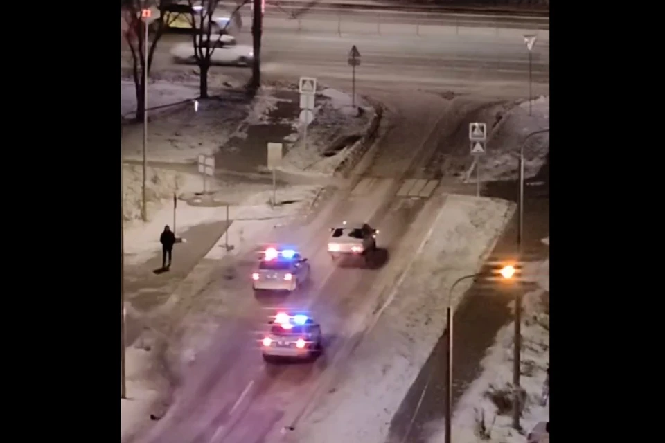 Погоня закончилась в жилом дворе.