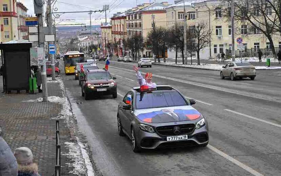 Автопробег единства в Удмуртии. Фото: пресс-служба главы и правительства Удмуртской Республики