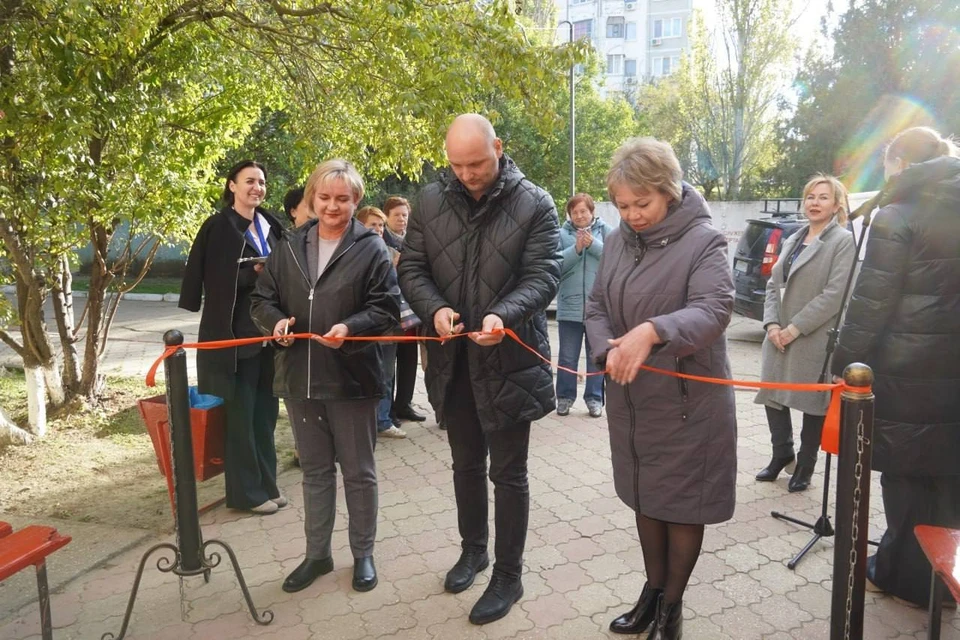 В торжественной церемонии открытия приняли участие глава муниципального образования Денис Колесник и заместитель главы администрации Ирина Иванова. Фото: администрация Керчи