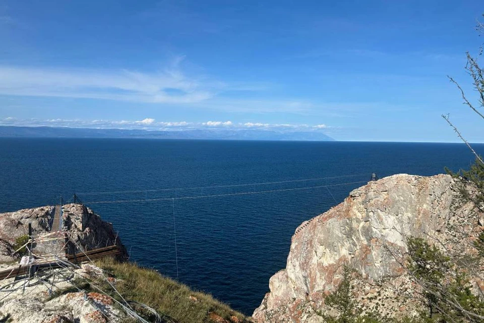 Жители острова возмутились вмешательством в природу, и на их сторону встали общественники и представители власти.