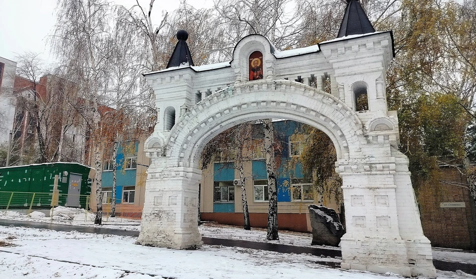 ГРП уберут, потому что он не вписался в архитектурную среду охранной зоны объекта культурного наследия / Фото: vk.com/svgkru