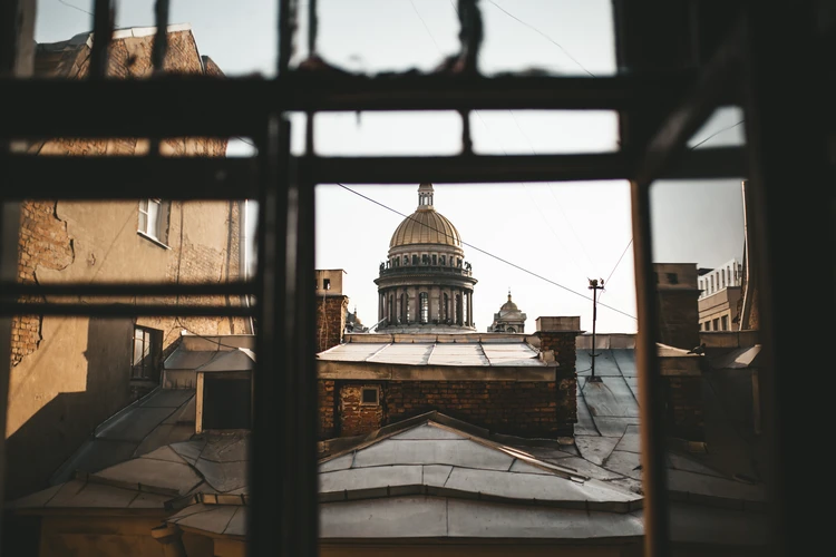 В честь дня рождения Федора Достоевского в Санкт-Петербурге приготовили специальную культурную программу с бесплатными экскурсиями