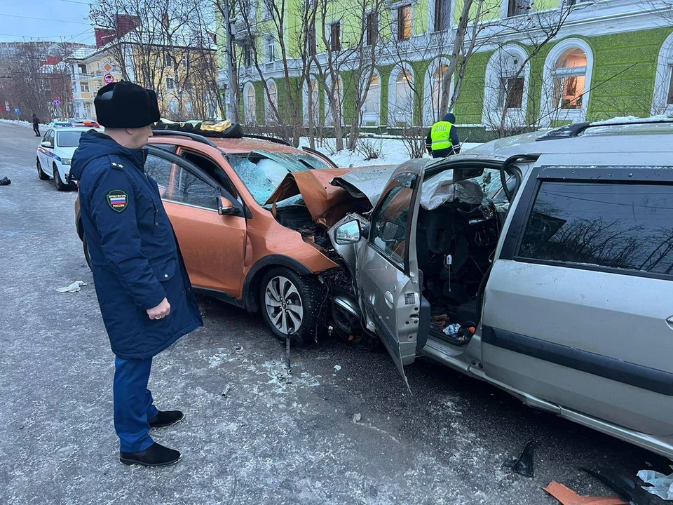 Прокуратура проводит проверку по факту аварии. Все обстоятельства происшествия устанавливаются. Фото: Прокуратура Мурманской области