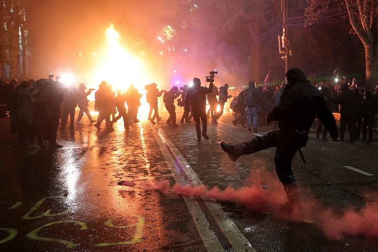 Точка невозврата по-грузински: могут ли протесты в Тбилиси вылиться в государственный переворот