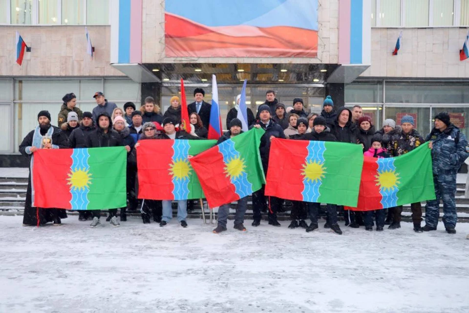 Еще шесть мужчин добровольцами отправились из Братска в зону СВО. Фото: администрация Братска.