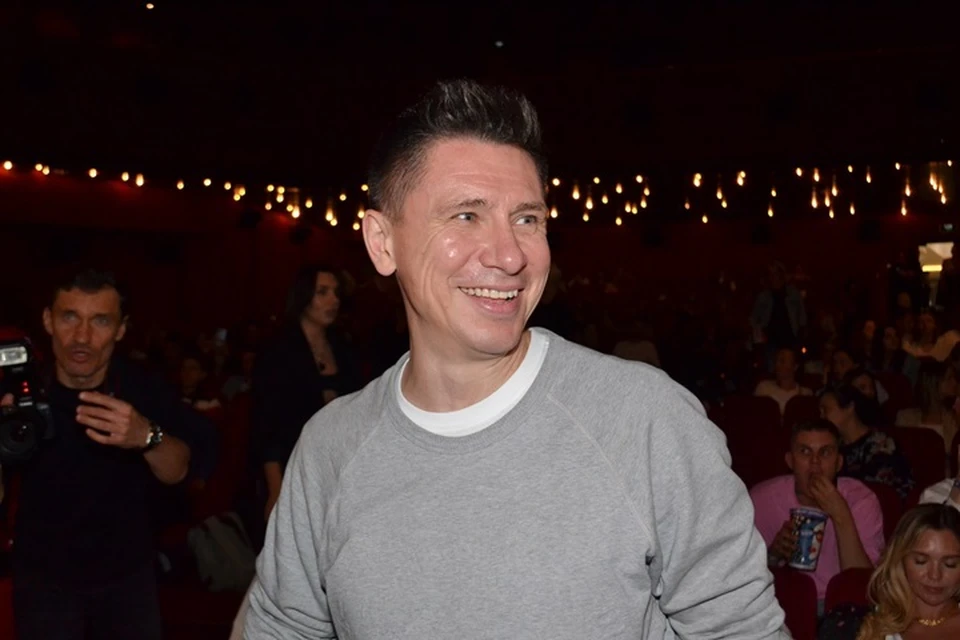 Актер признался, что мечтает побывать в Казани в теплое время года.