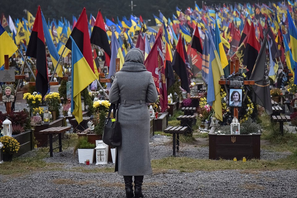 Последние новости о ситуации на и вокруг Украины на 15 декабря 2024 года: чем Зеленский похож на Гитлера, какие потери у Киева за время СВО