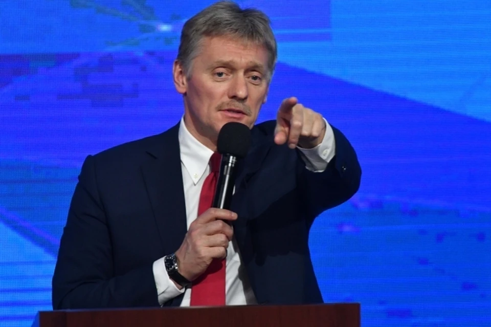 Песков: от Берлина не поступало запроса на поездку Шольца в Россию