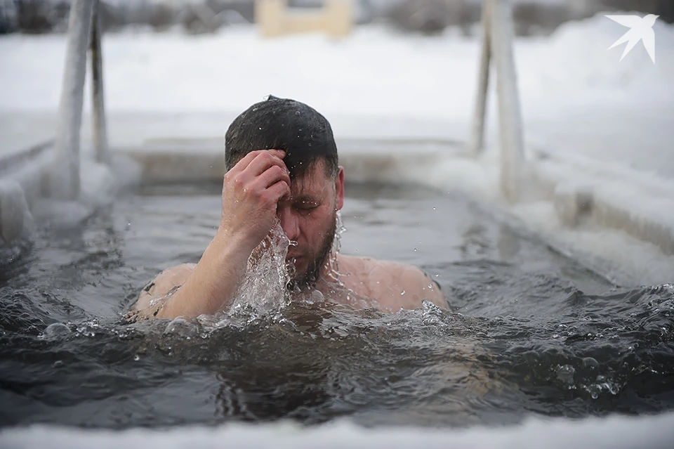 Северян просят отнестись к купаниям серьезно и не окунаться в воду самостоятельно.