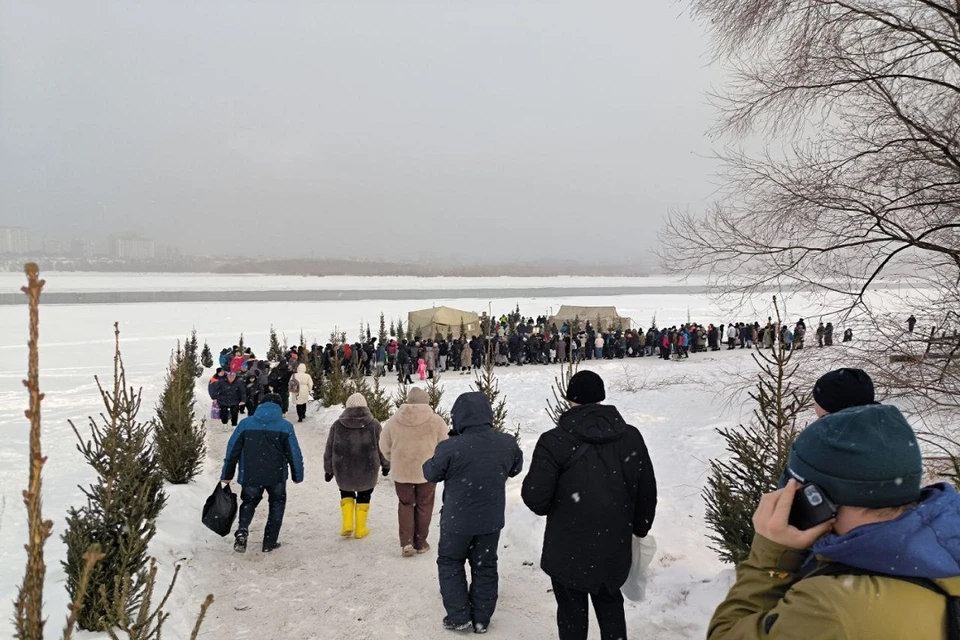 В Новосибирске Крещенские купели посетили 16 349 человек.