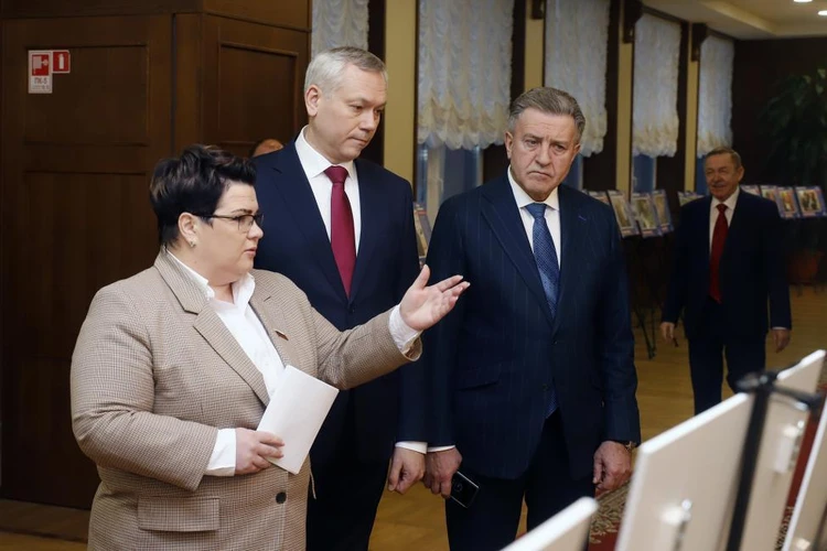Сибирь гордится «Семьей Героя»