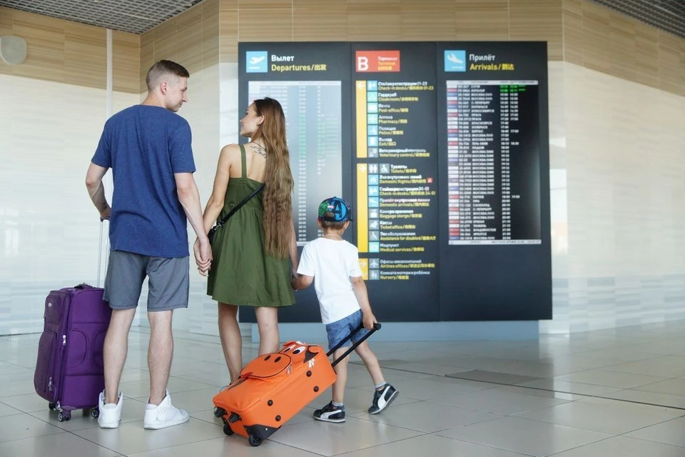Авиакомпания Azur Air запустит чартерные рейсы в Нячанг