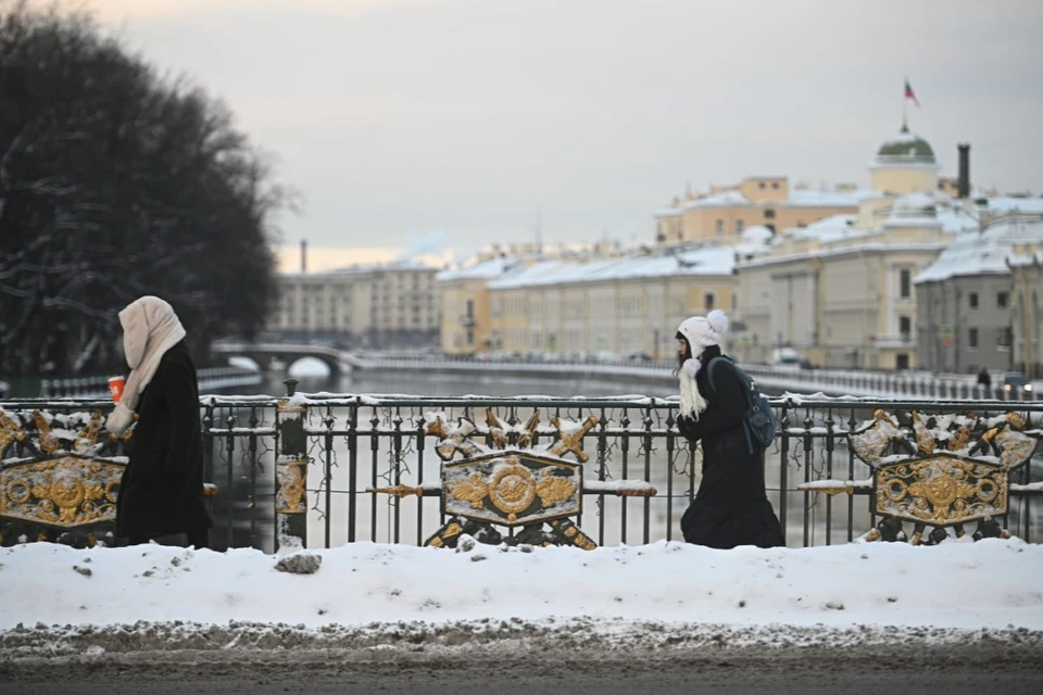 На дорогах Петербурга ожидается сложная метеобстановка.