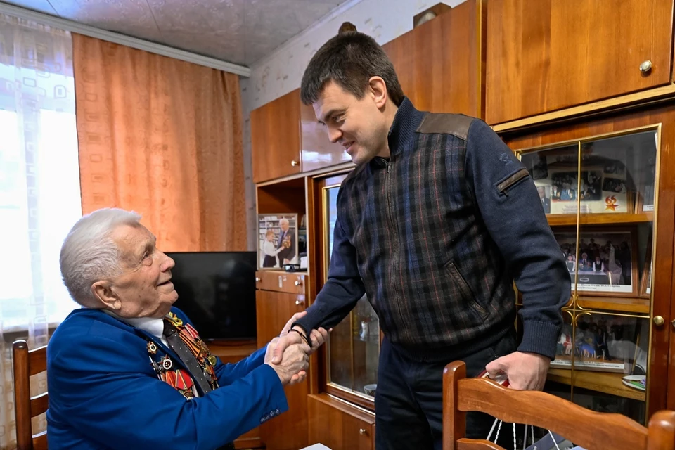 Участник столетие. Участник столетие. Участник столетие. Участник столетие. Участник столетие.